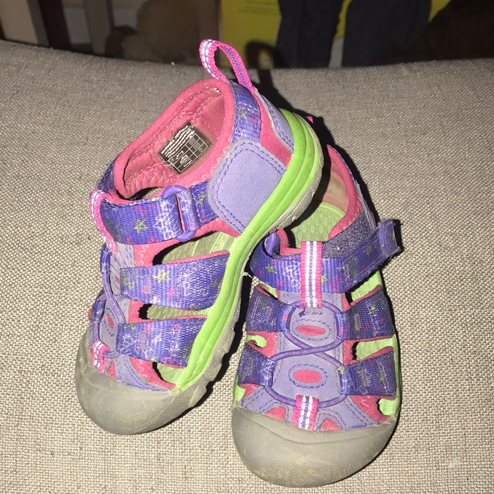 Toddler Keens